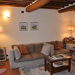Dom wakacyjny Capannori Stylish Townhouse