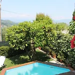 Dom wakacyjny Capannori Stylish Townhouse *