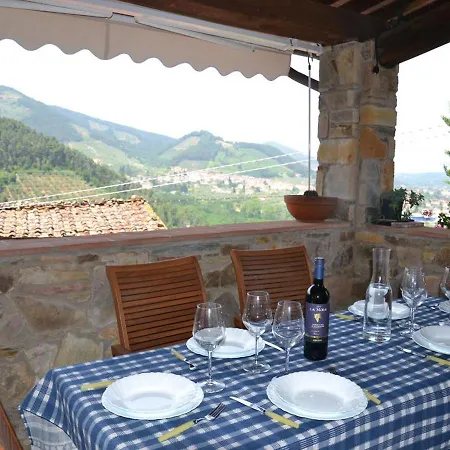 Casa vacanze Capannori Stylish Townhouse *